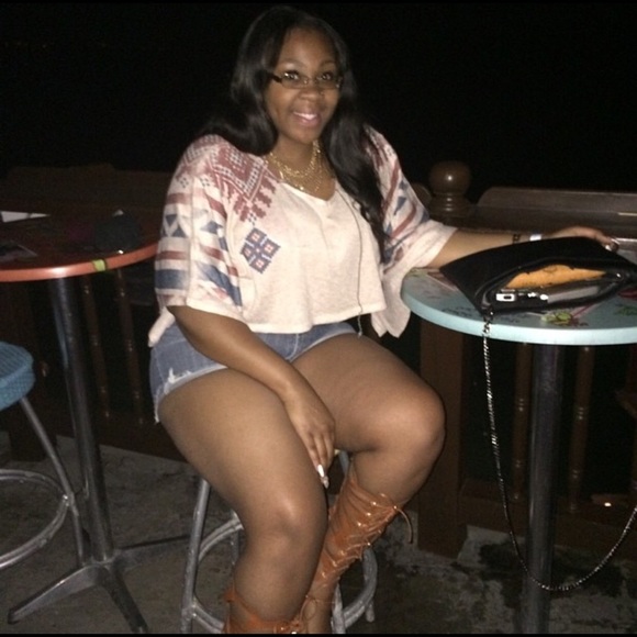 Meet your Posher, Kay - Picture 6 of 7